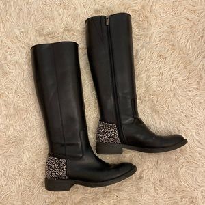 Woman’s Riding Boots - Size: 7